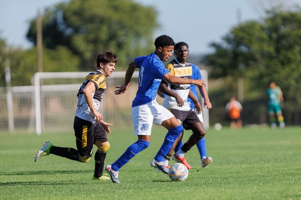 Aberta a semifinal do Catarinense Sub-17 A