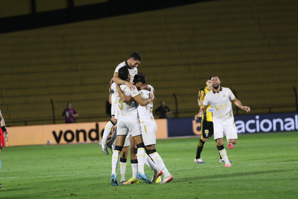 Criciúma e Avaí vencem na 19ª rodada do Campeonato Brasileiro da Série B