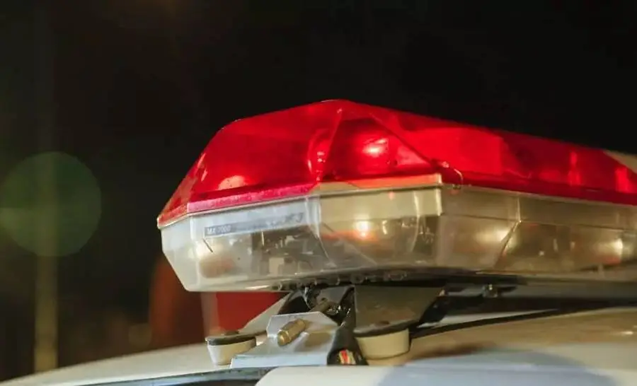 Mulher armada com faca é contida pela PM após ameaça e agressão no Centro de Canoinhas