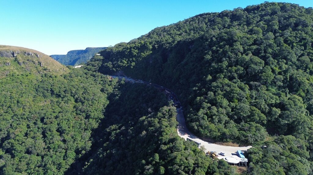 Trânsito na Serra do Faxinal será liberado no sistema Pare e Siga a partir desta terça-feira